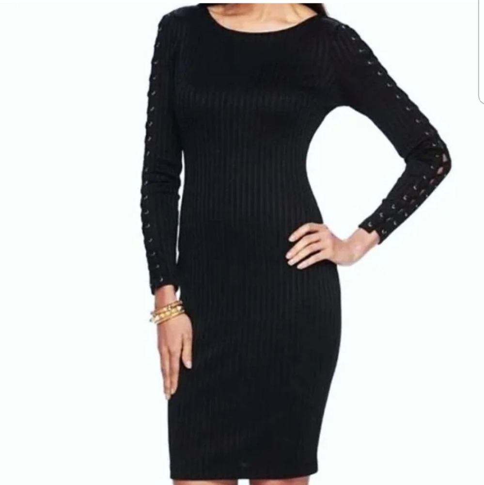 Jennifer Lopez black long sleeve dress